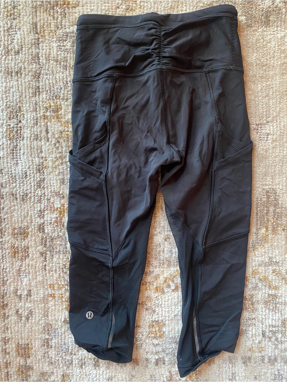 lululemon athletica Black Capri Leggings with Side Pockets